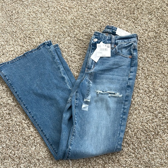 Classic Blue Women's Jeans - Picture 1 of 6
